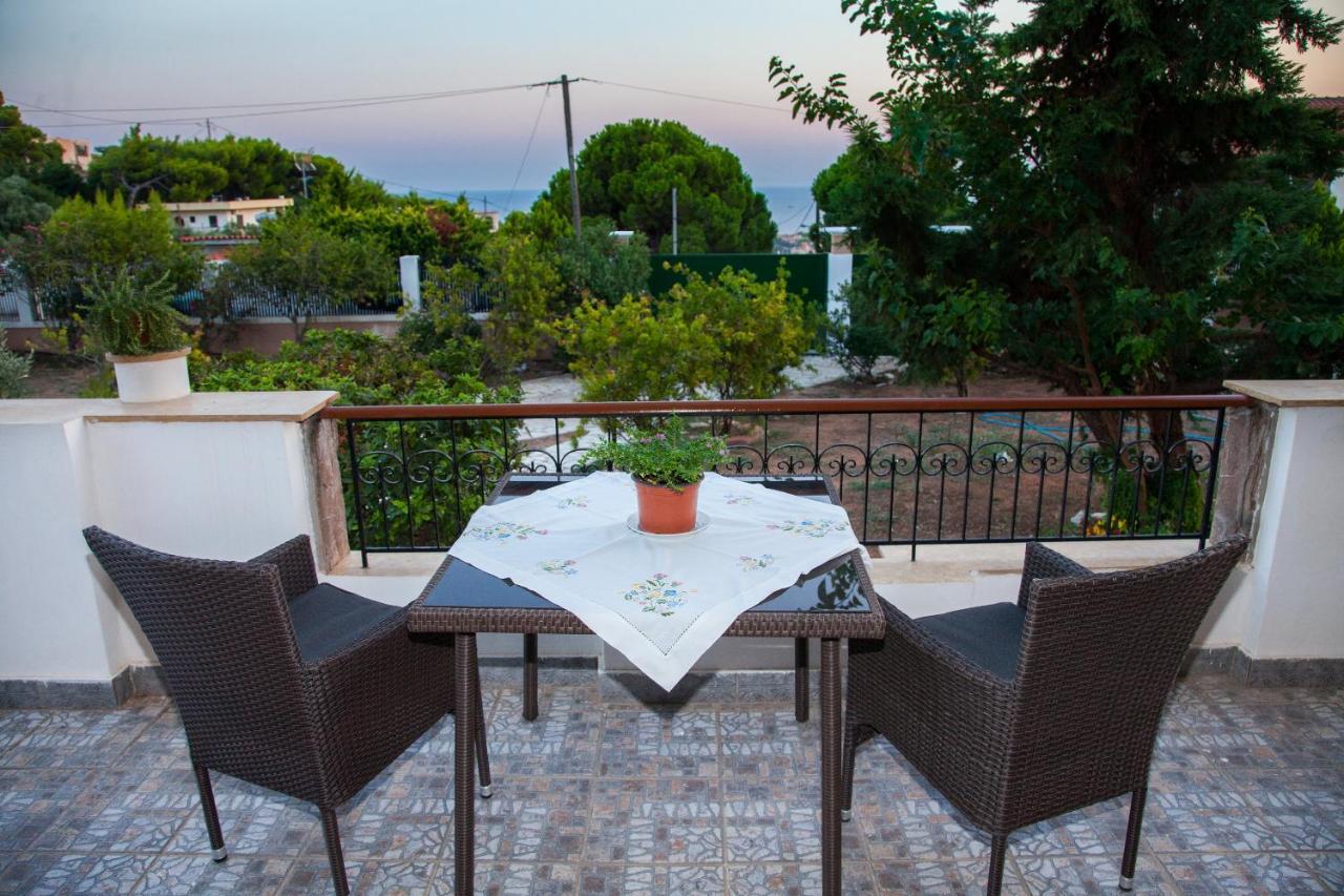 Villa Apex With Seaview ลาโกนิสซี ภายนอก รูปภาพ