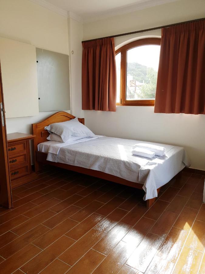 Villa Apex With Seaview ลาโกนิสซี ภายนอก รูปภาพ