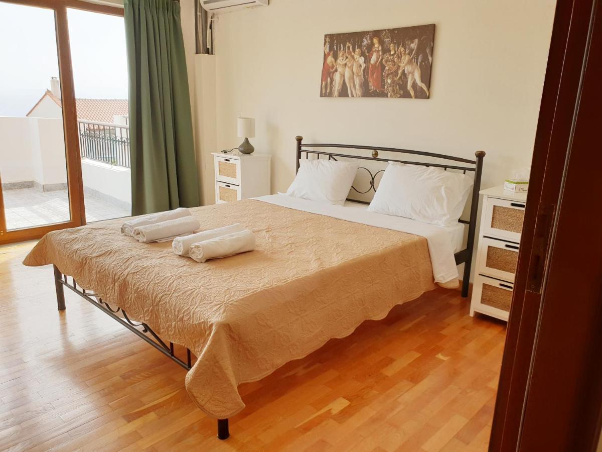 Villa Apex With Seaview ลาโกนิสซี ภายนอก รูปภาพ